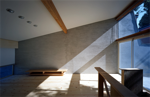 A House in Sanshamachi