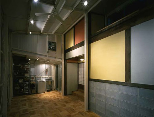 Collage-house