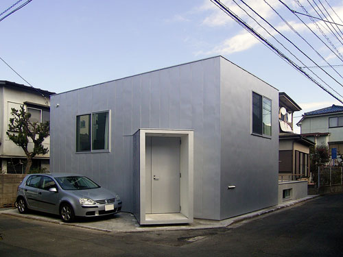 House in Komae by Go Hasegawa