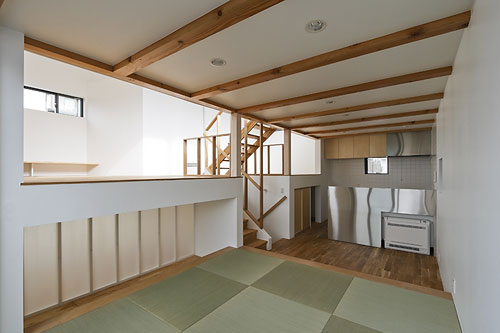 Totsu House